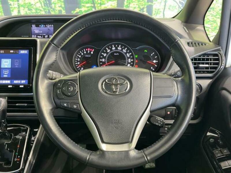 VOXY-11