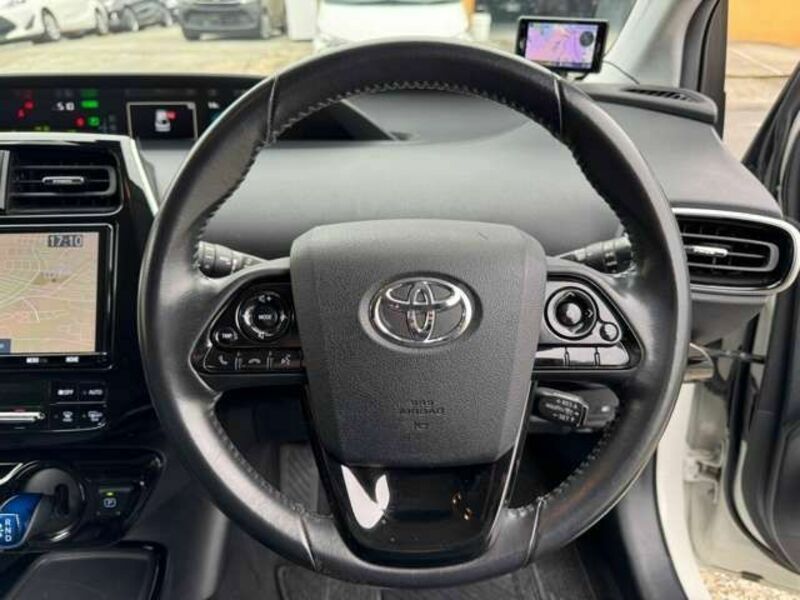 PRIUS-15