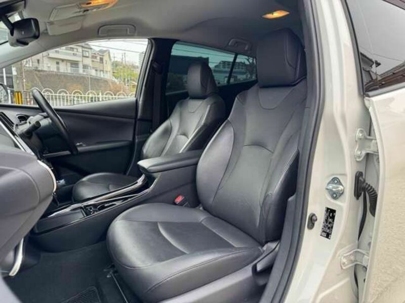 PRIUS-23