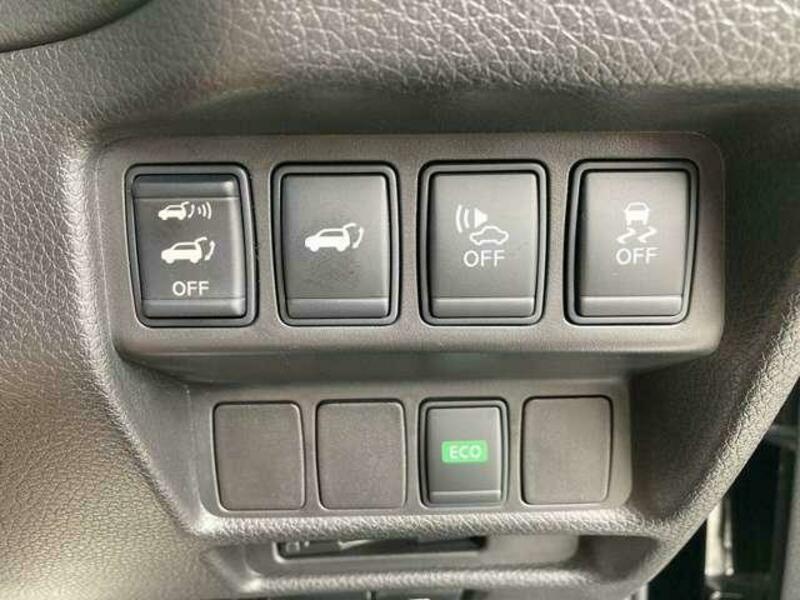 X-TRAIL-8
