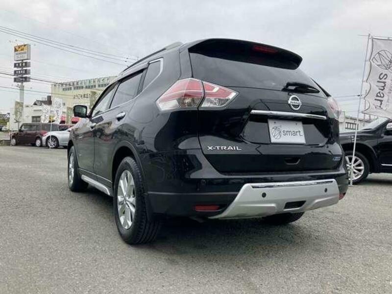 X-TRAIL-9