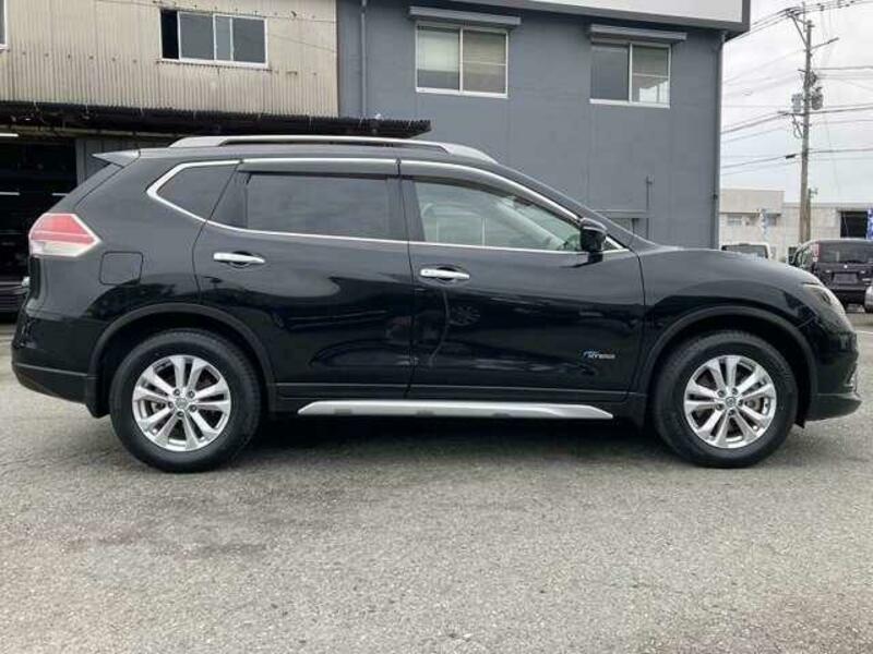 X-TRAIL-3