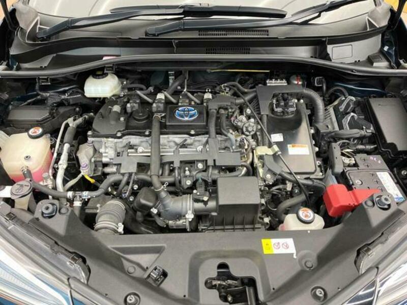 C-HR-17