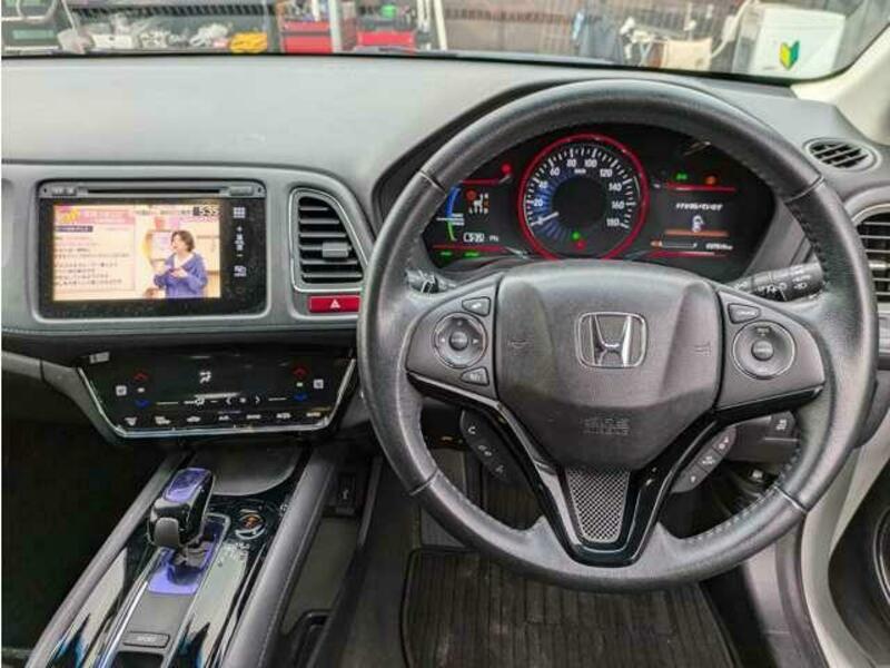 VEZEL-17