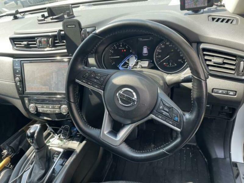 X-TRAIL-6