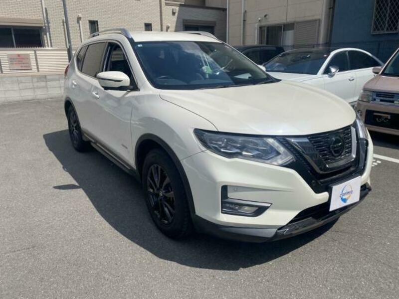 NISSAN　X-TRAIL