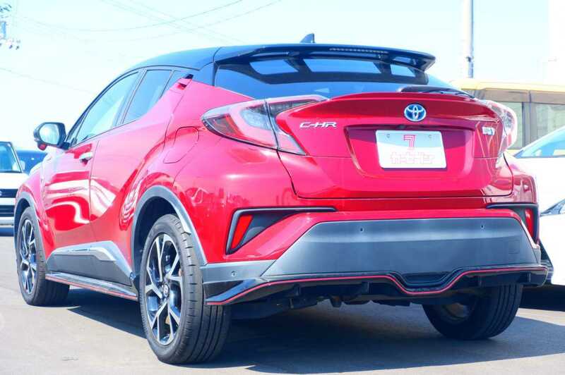 C-HR-9