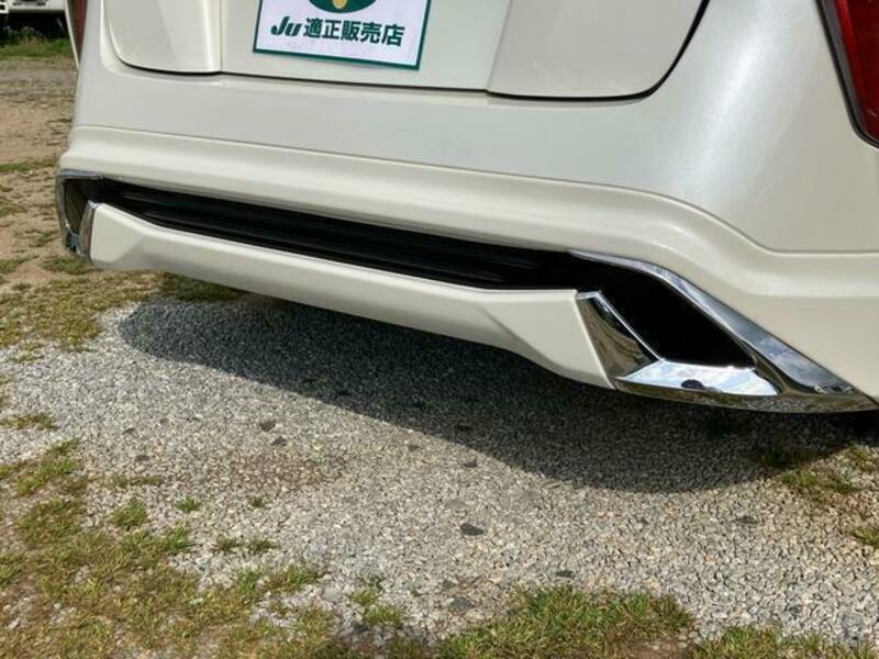 PRIUS-12
