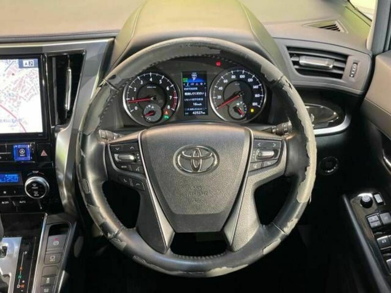 VELLFIRE-11