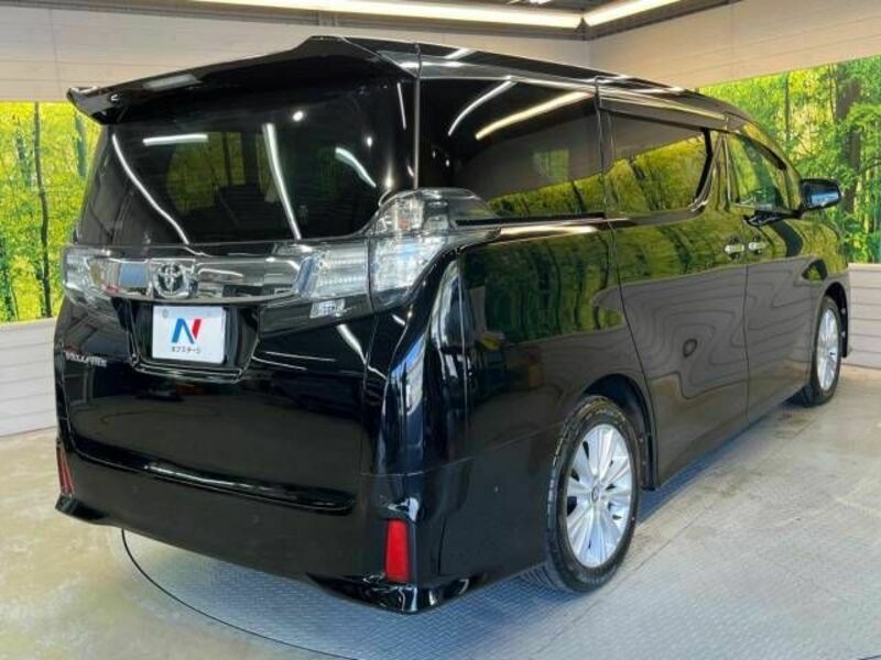 VELLFIRE-16
