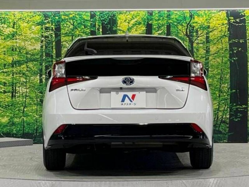 PRIUS-14