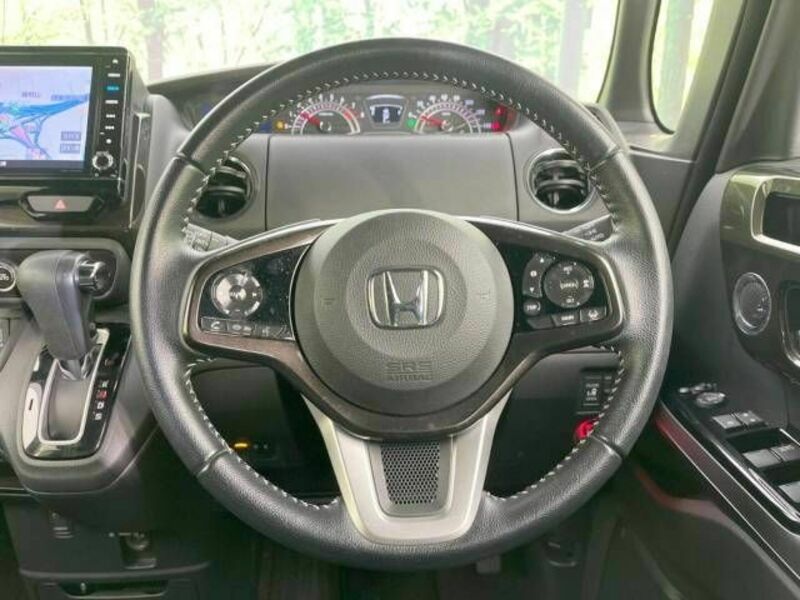N BOX CUSTOM-10