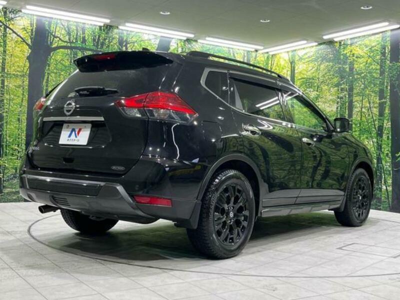 X-TRAIL-17