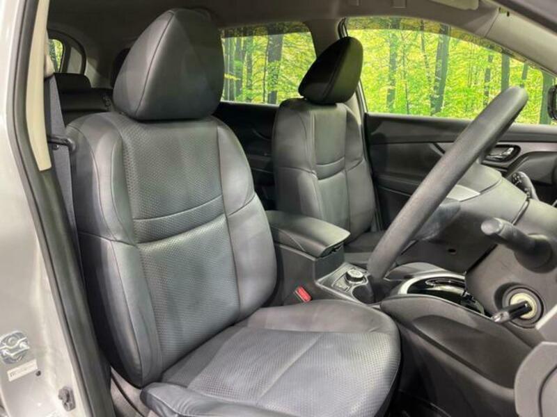 X-TRAIL-8
