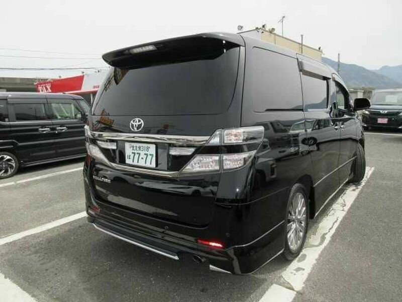 VELLFIRE-2