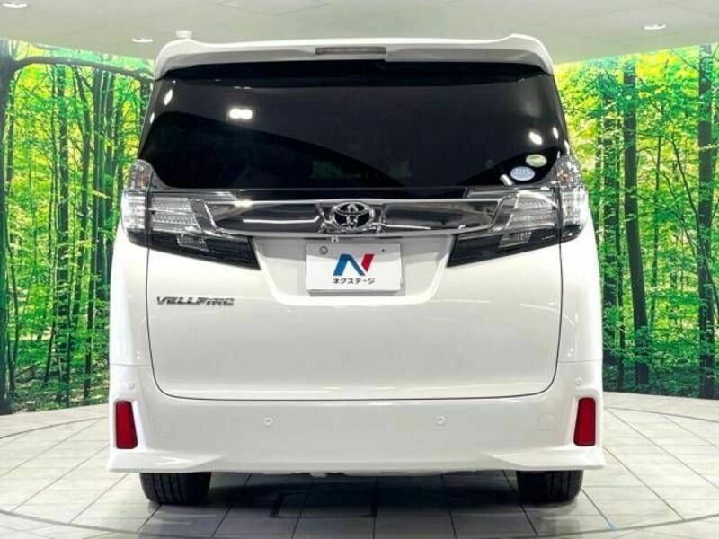 VELLFIRE-15