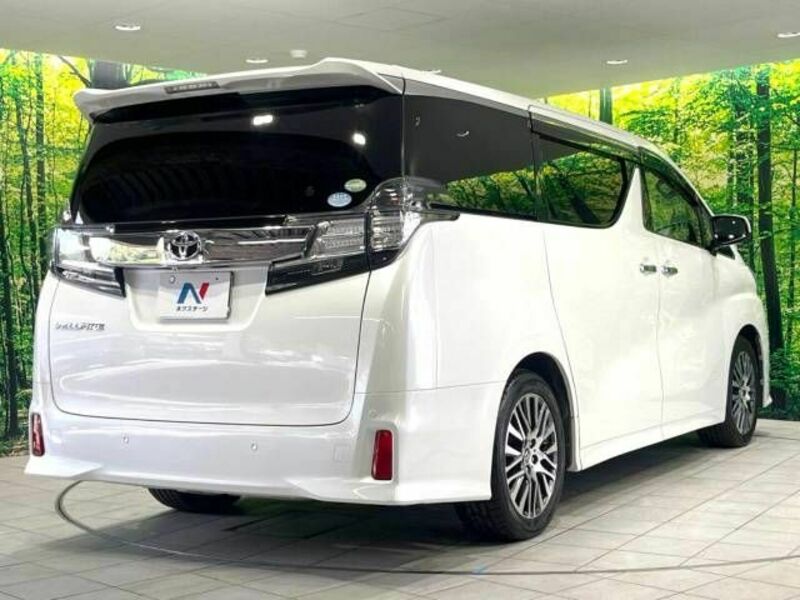 VELLFIRE-17
