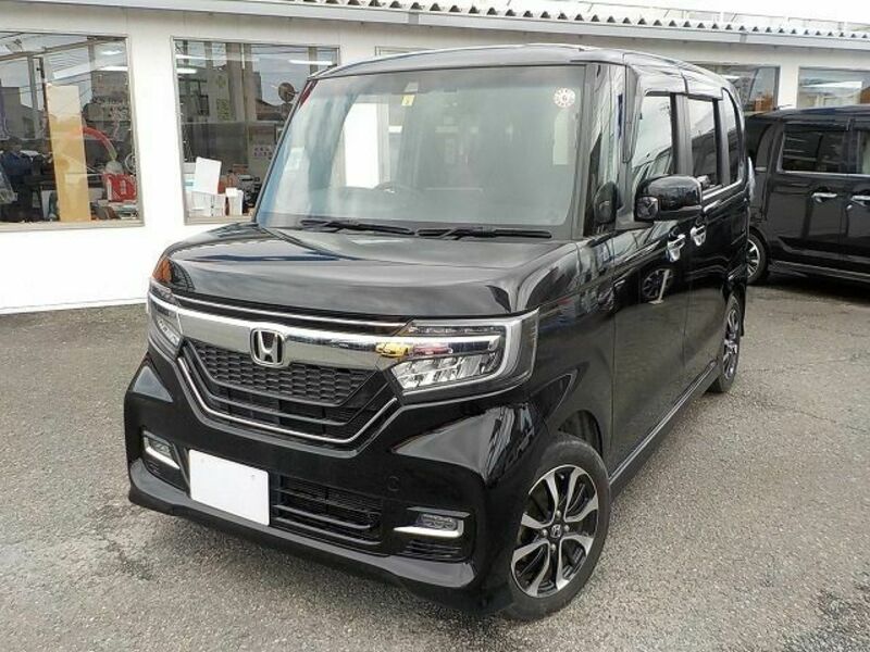 HONDA　N BOX CUSTOM