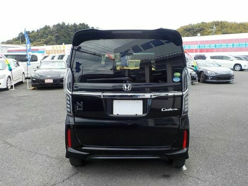 N BOX CUSTOM-5