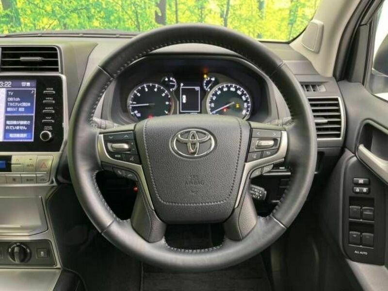 LAND CRUISER PRADO-11