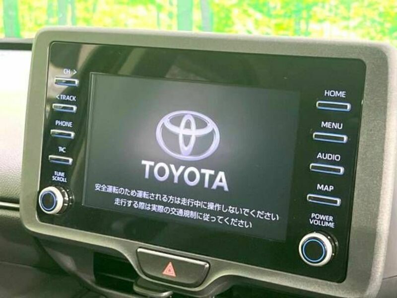 YARIS CROSS-2