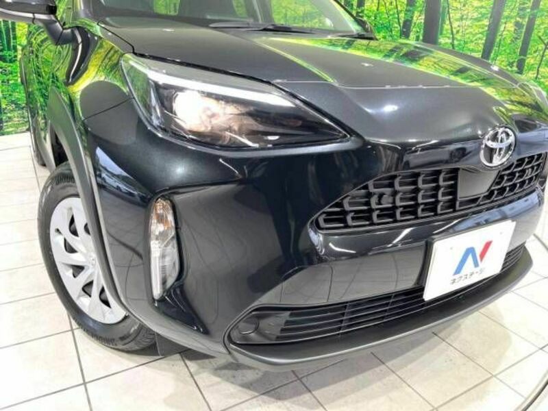 YARIS CROSS-11