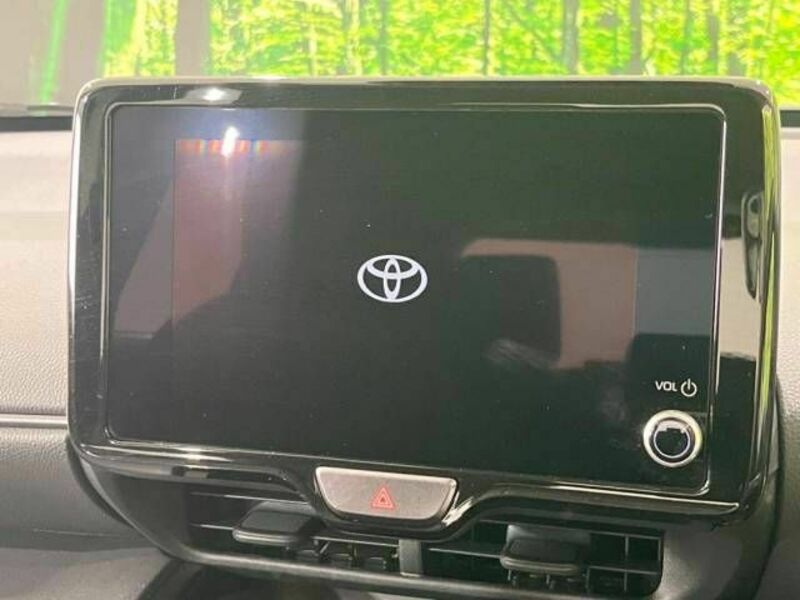 YARIS CROSS-3