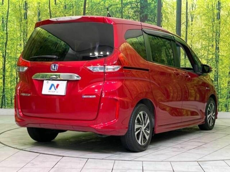 FREED HYBRID-17