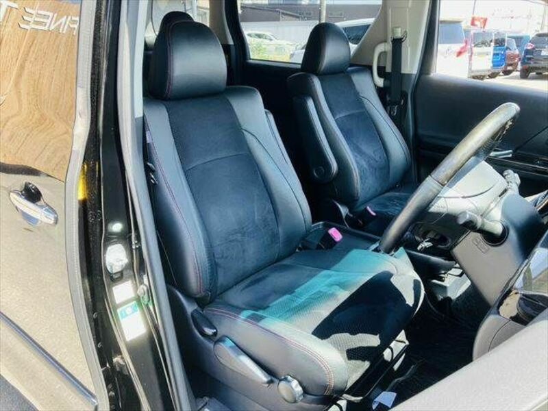 VELLFIRE-9