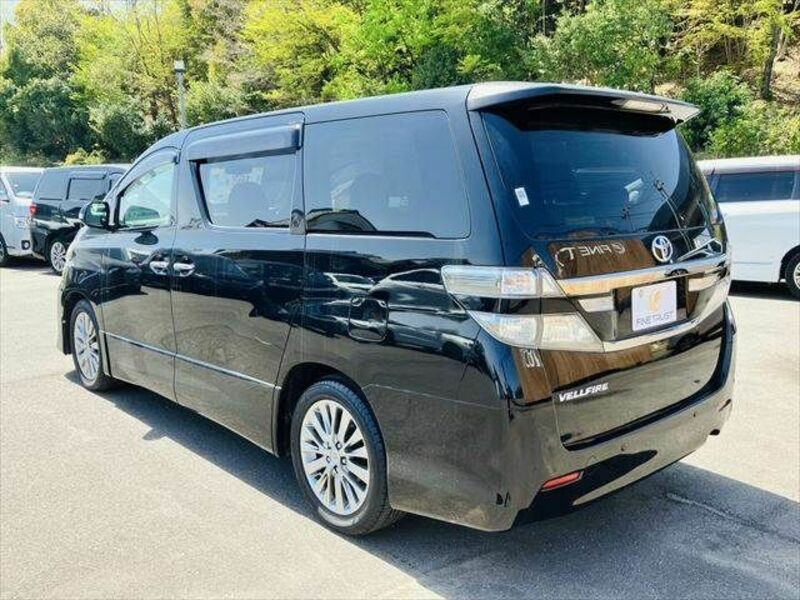 VELLFIRE-22