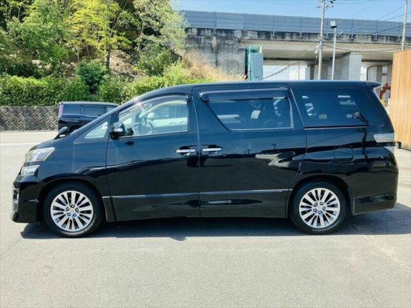 VELLFIRE-23