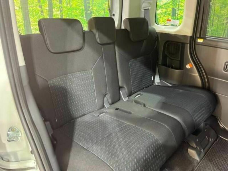 ROOMY-10