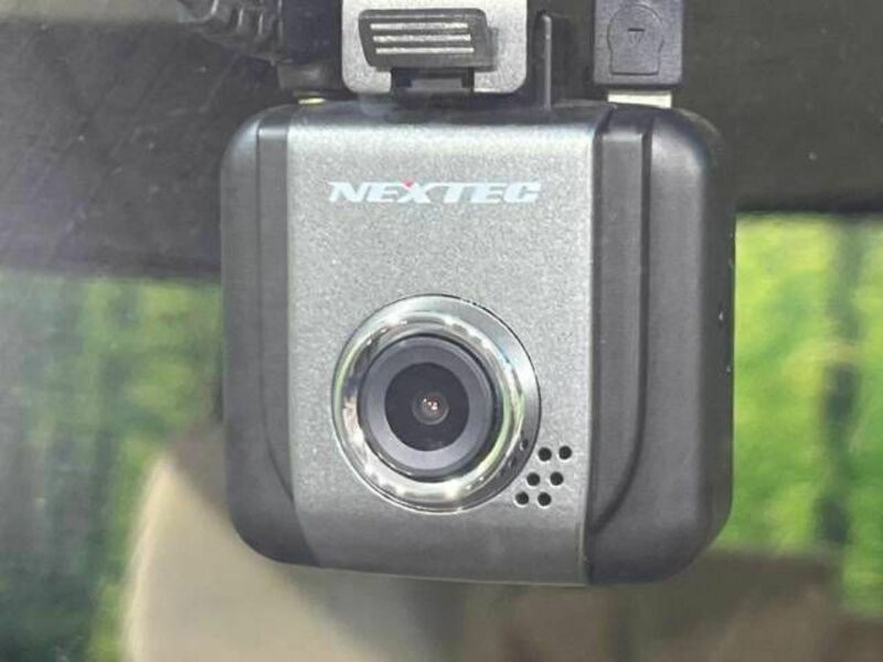 N BOX-7
