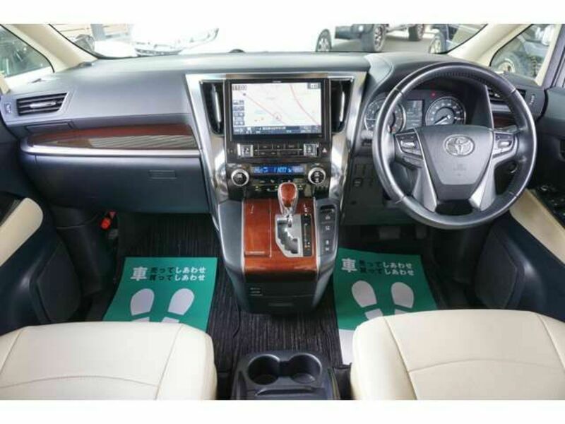 VELLFIRE-2