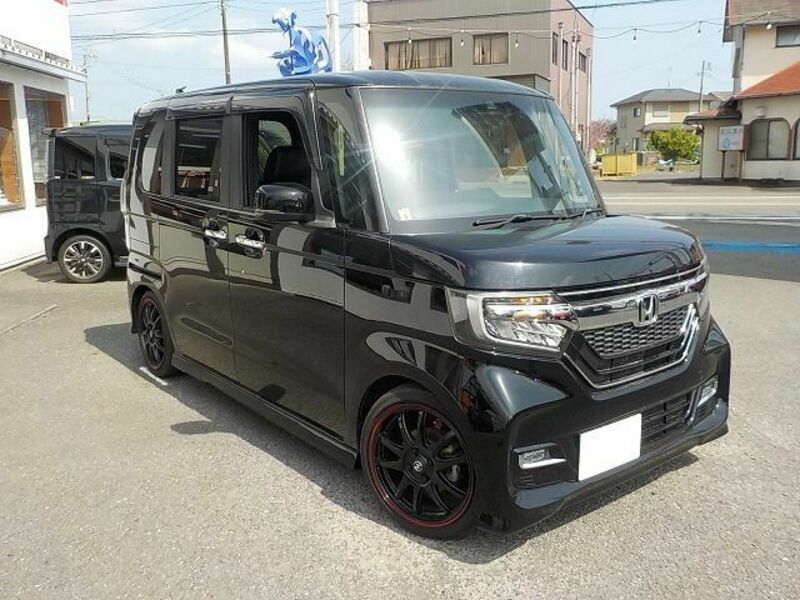 N BOX CUSTOM-4