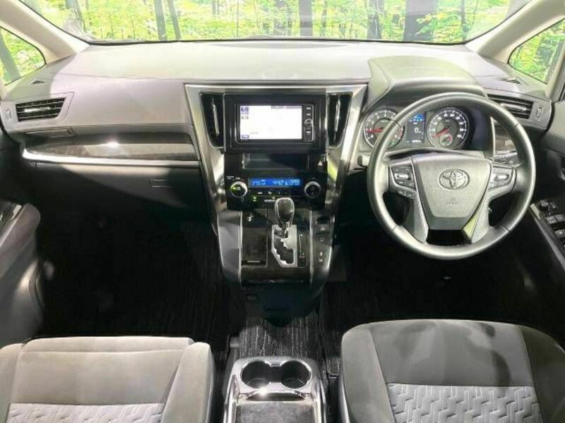 VELLFIRE-1