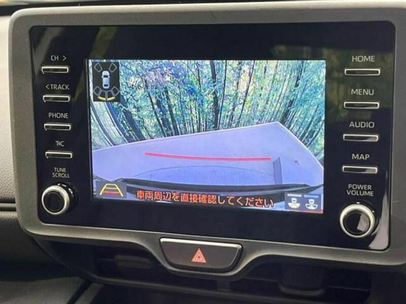 YARIS CROSS-4