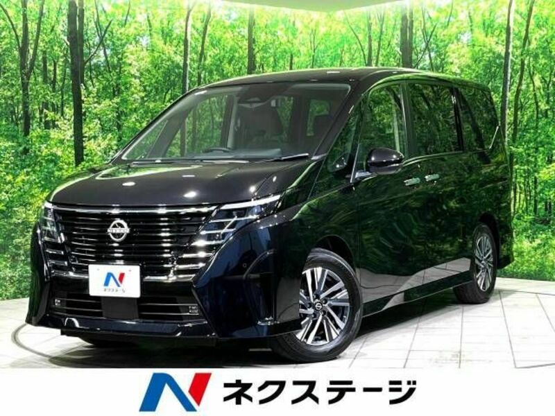 NISSAN　SERENA