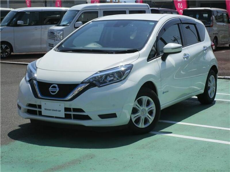 NISSAN　NOTE