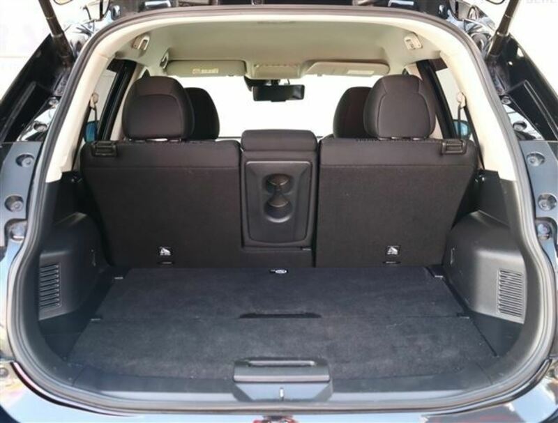 X-TRAIL-6