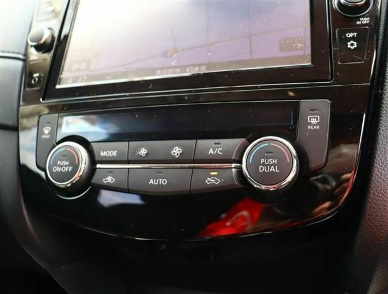 X-TRAIL-17