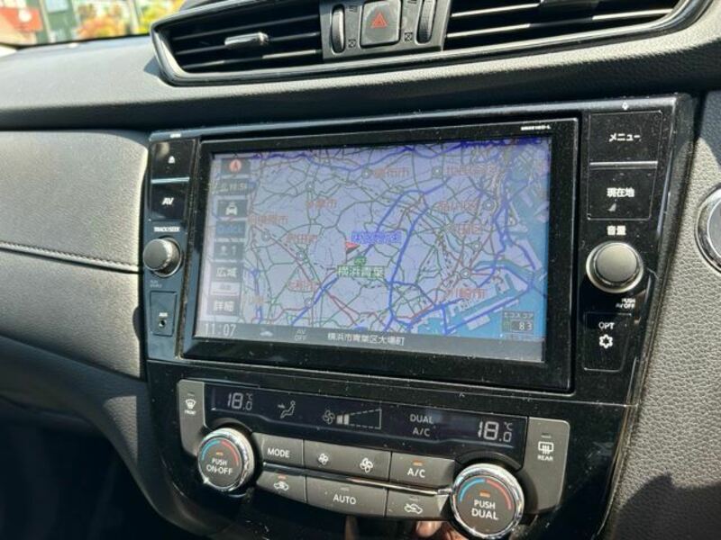 X-TRAIL-25