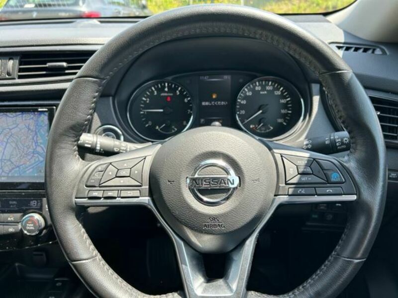 X-TRAIL-26
