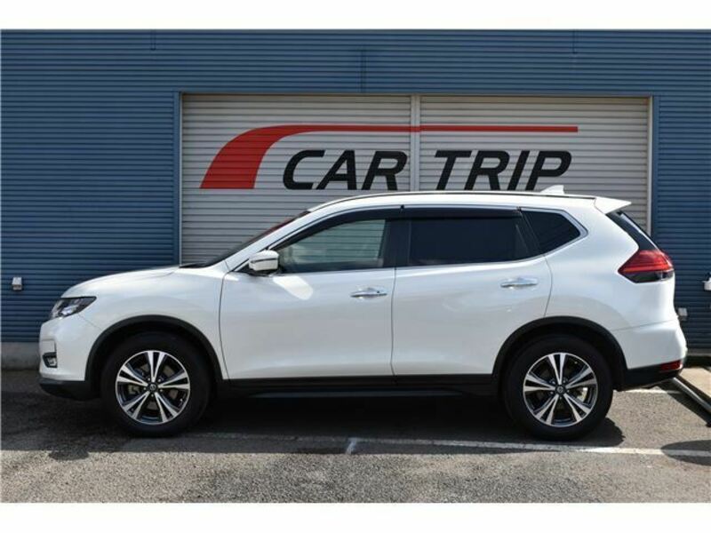 X-TRAIL-4