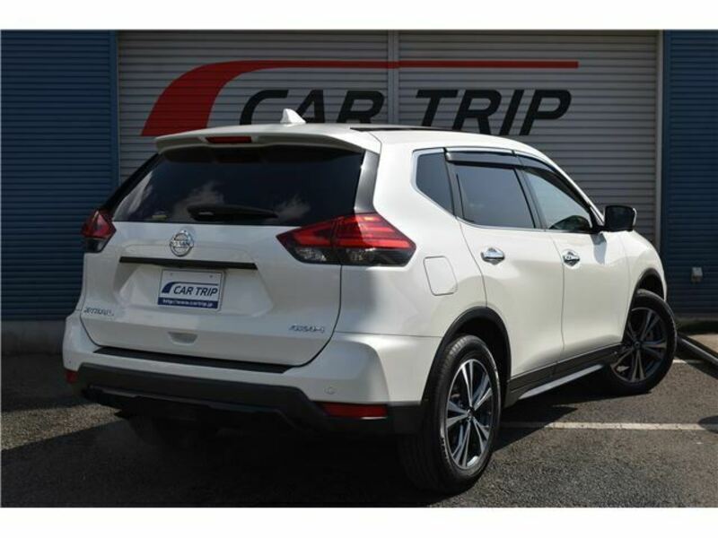 X-TRAIL-6