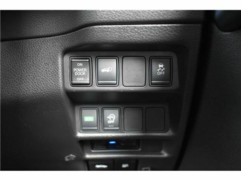 X-TRAIL-19