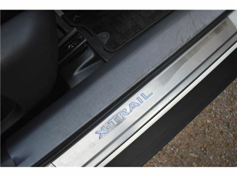 X-TRAIL-27