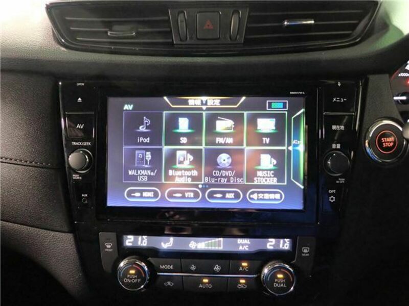 X-TRAIL-5