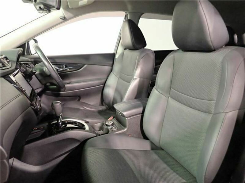 X-TRAIL-24
