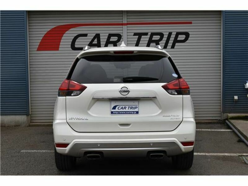 X-TRAIL-1